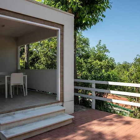 Centro Vacanze Mirage Hotel