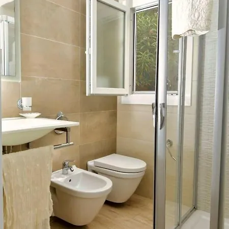 Centro Vacanze Mirage 4*