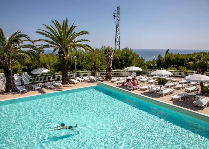 Centro Vacanze Mirage Hotel Altidona