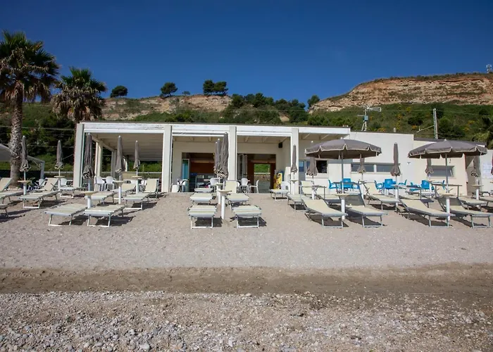 Centro Vacanze Mirage 4*